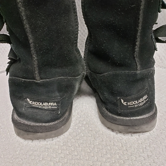 Koolaburra by Ugg Child Size 1 Victoria Short Boots Black Bows 1019372 Pre-owned - Picture 4 of 15